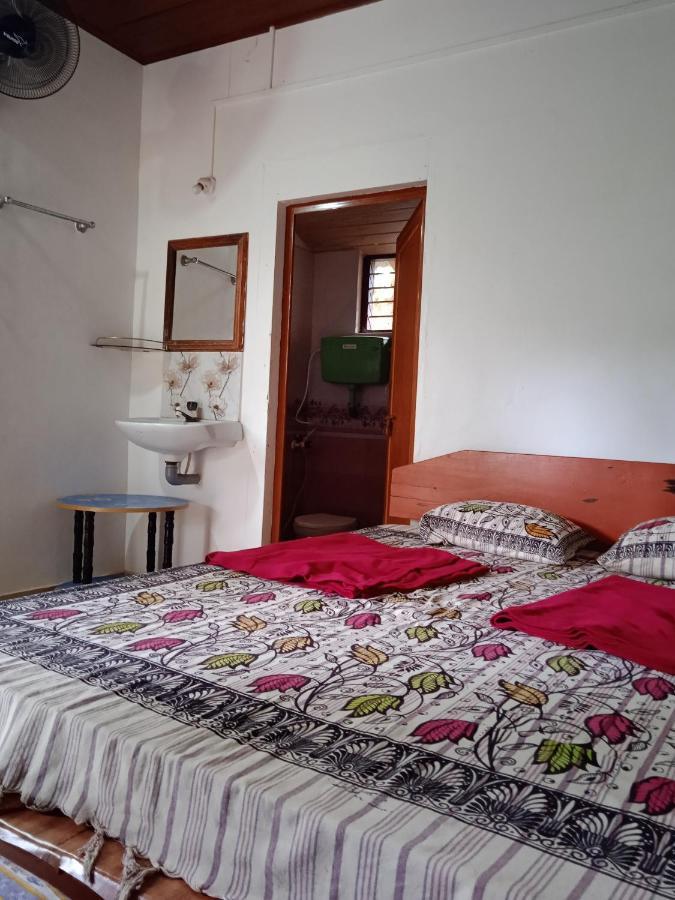 Gundappa Cafe Gokarna Kudle Beach Εξωτερικό φωτογραφία